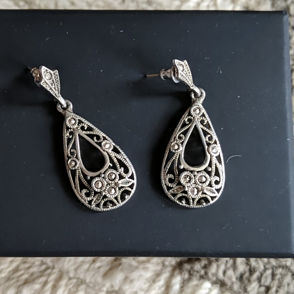 Art Deco style drop earrings